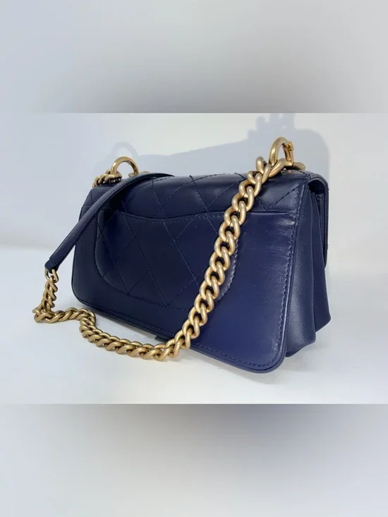 Chanel 2017 Small Paris Cosmopolite Flap Bag Deep Navy Blue - Picture 2 of 16